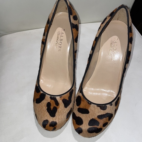 Talbots Brown Black Leopard Real Calf Hair Skyla Pumps sz 8 heels sexy Like NEW - Picture 3 of 9